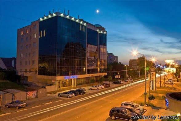 Red Royal By Undersun Otel Krasnodar Dış mekan fotoğraf